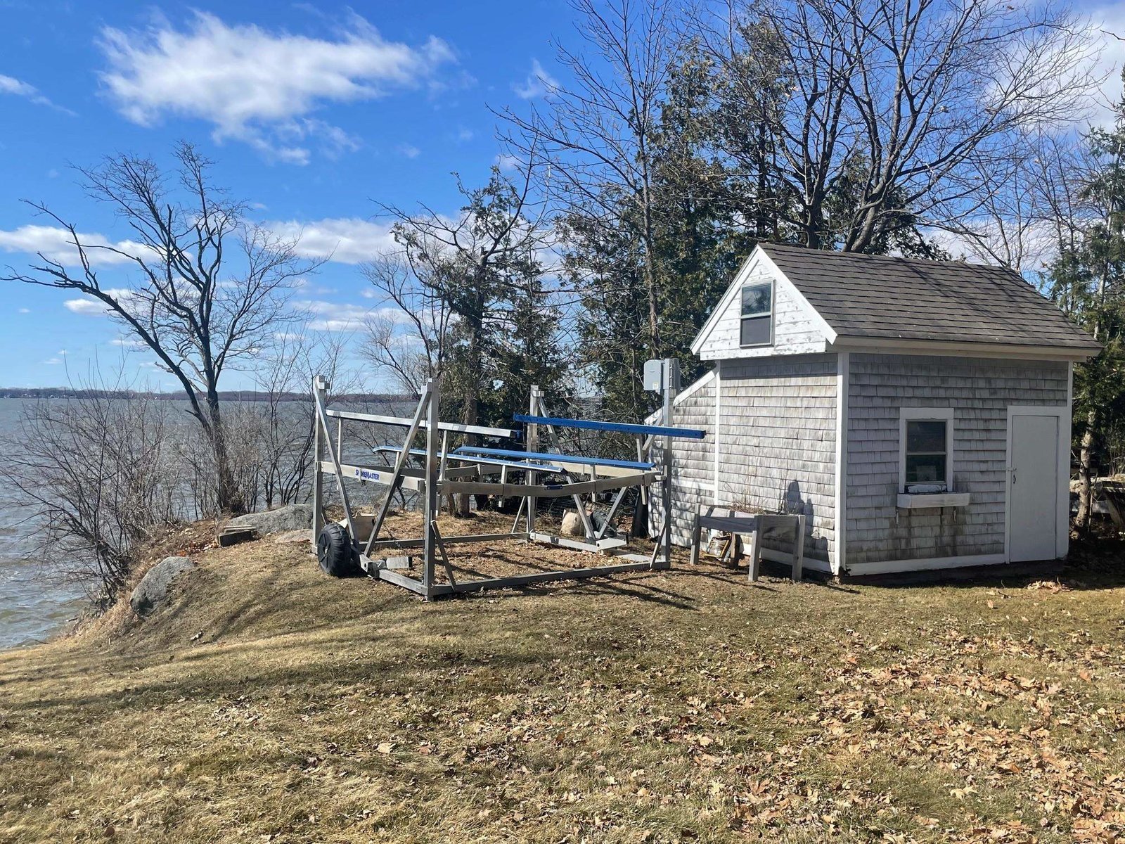 312 Lakewood Drive