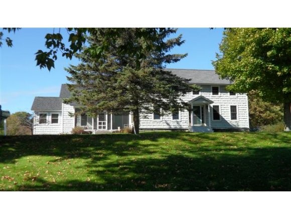 313 Lakeview Drive