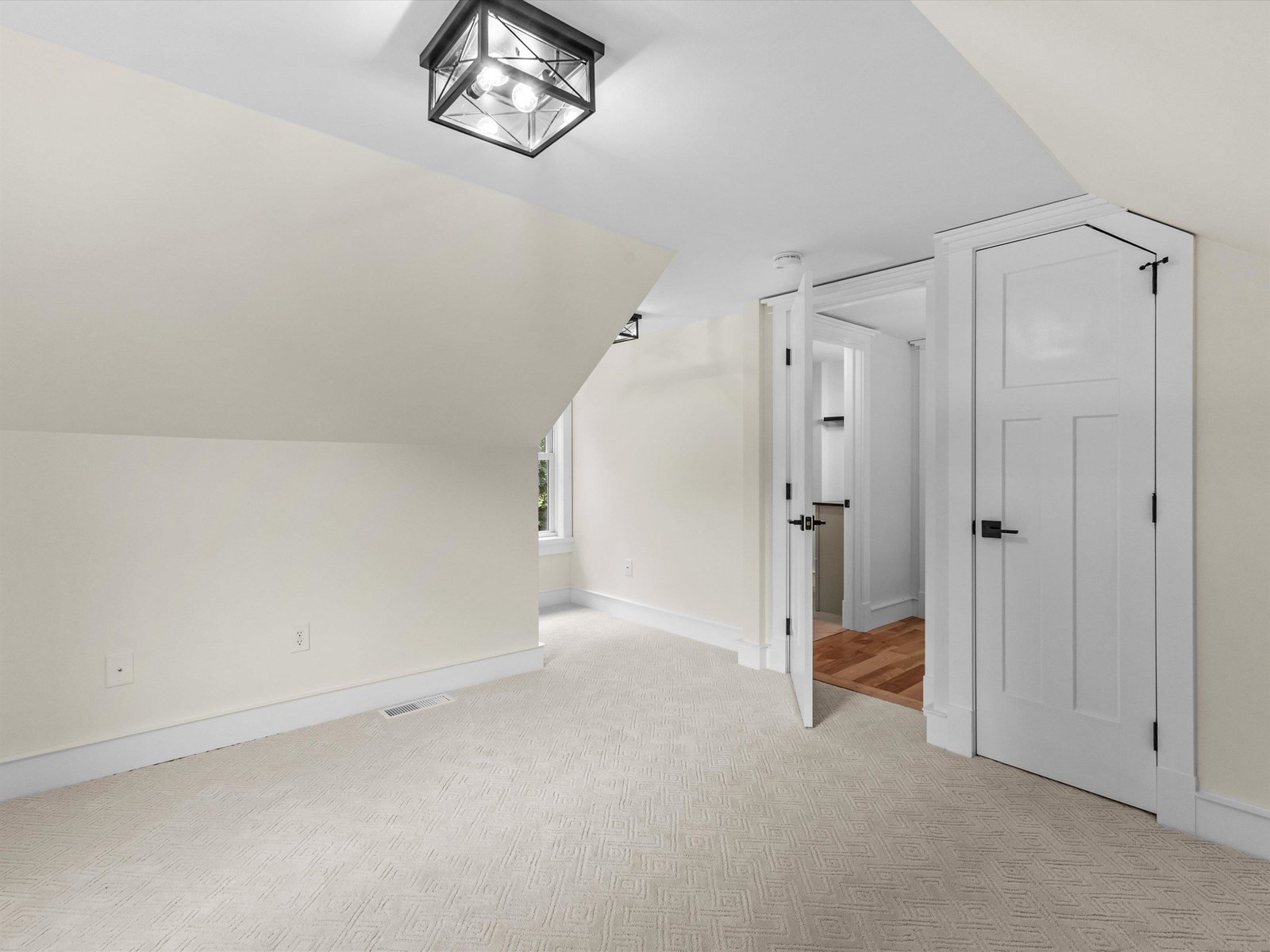 314 Red Oak Drive