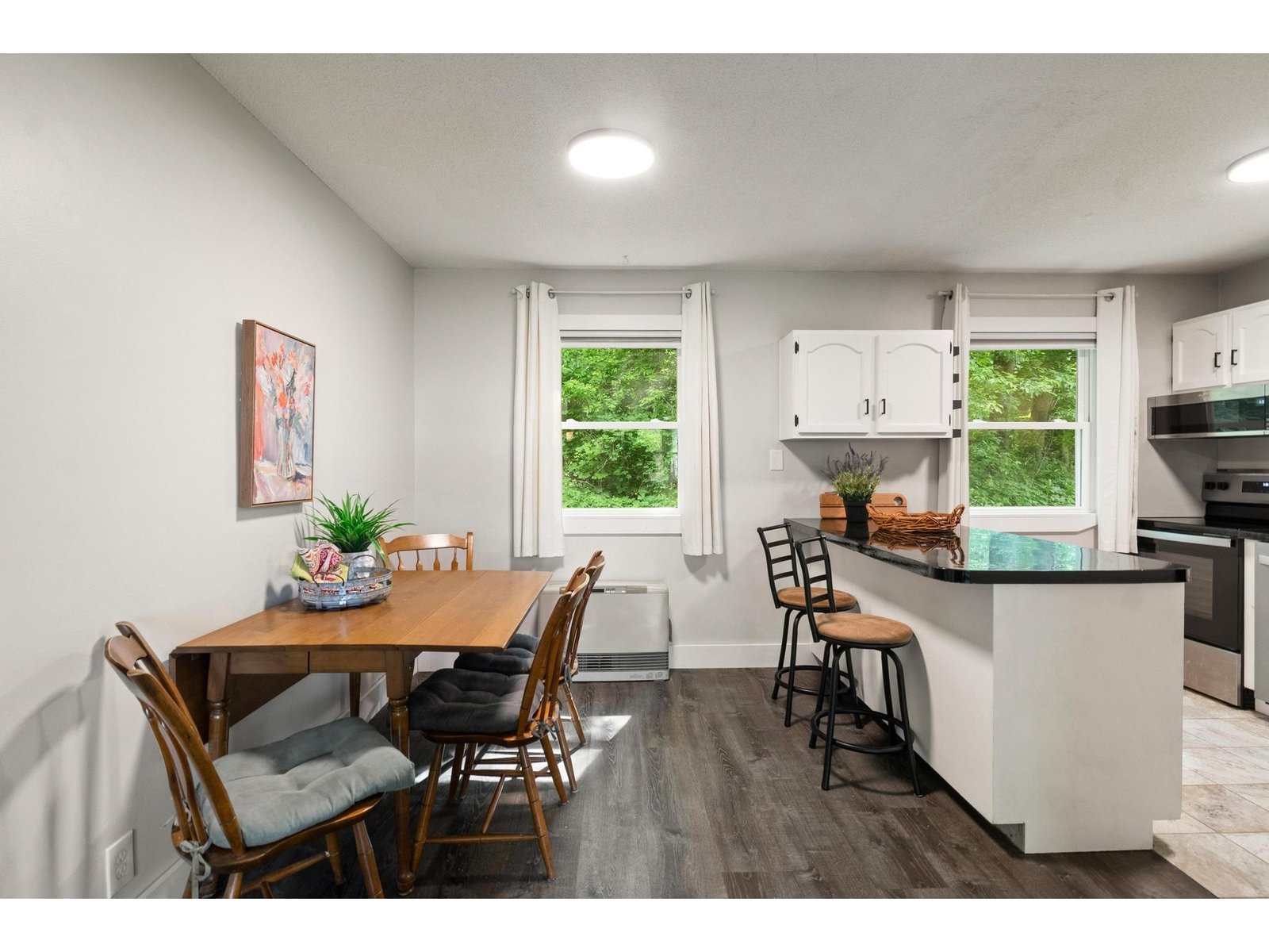 Kitchen/Dining