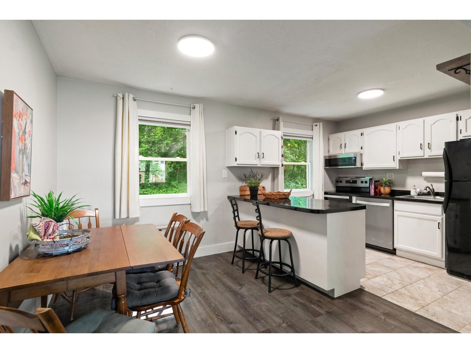Kitchen/Dining