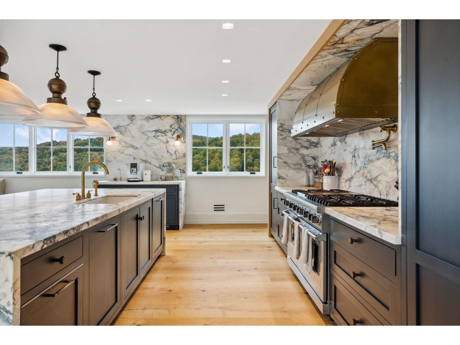 3147 Mount Hunger Road
