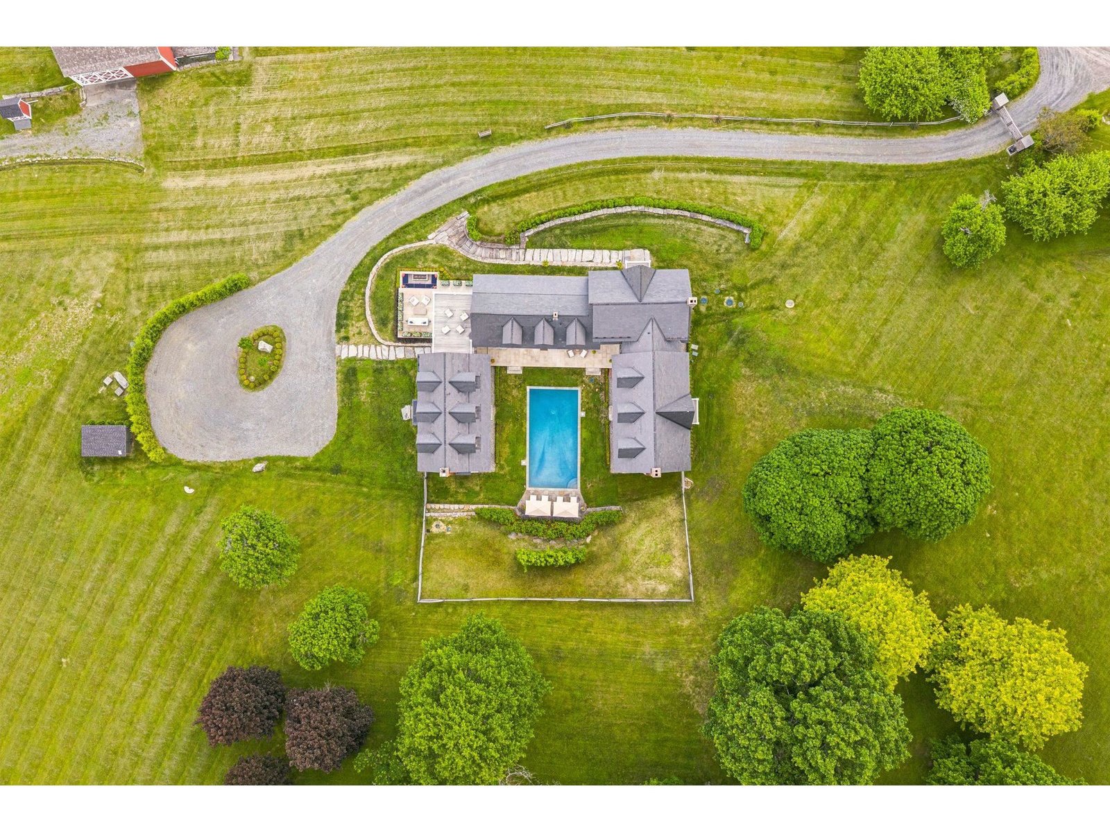 3147 Mount Hunger Road