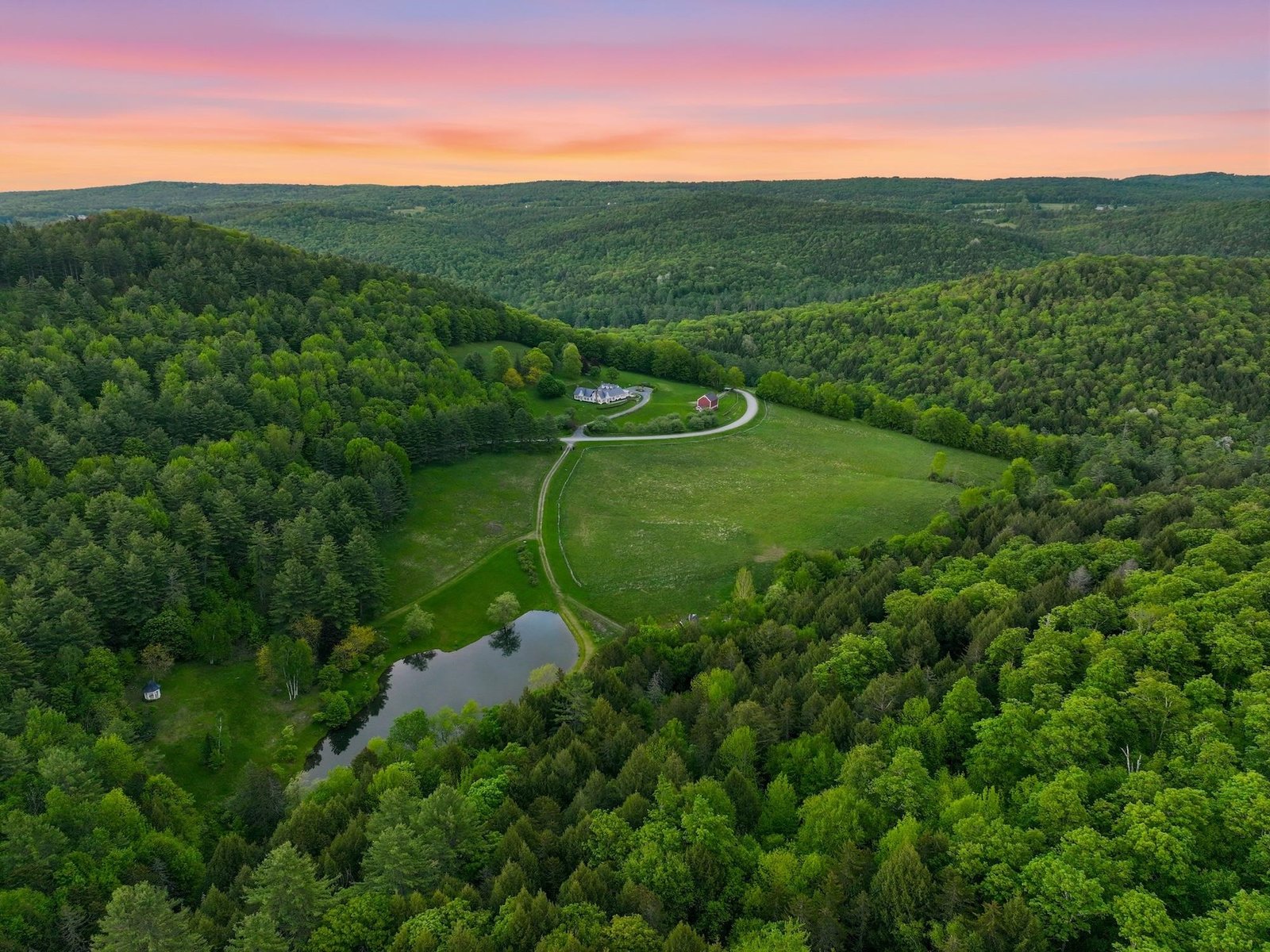 3147 Mount Hunger Road