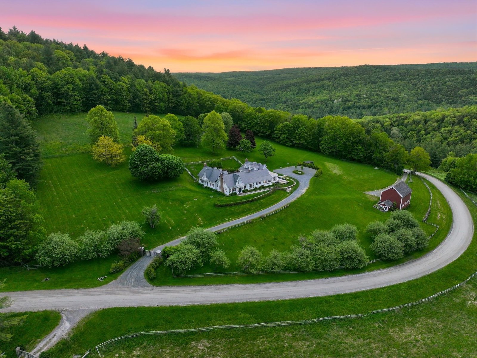 3147 Mount Hunger Road