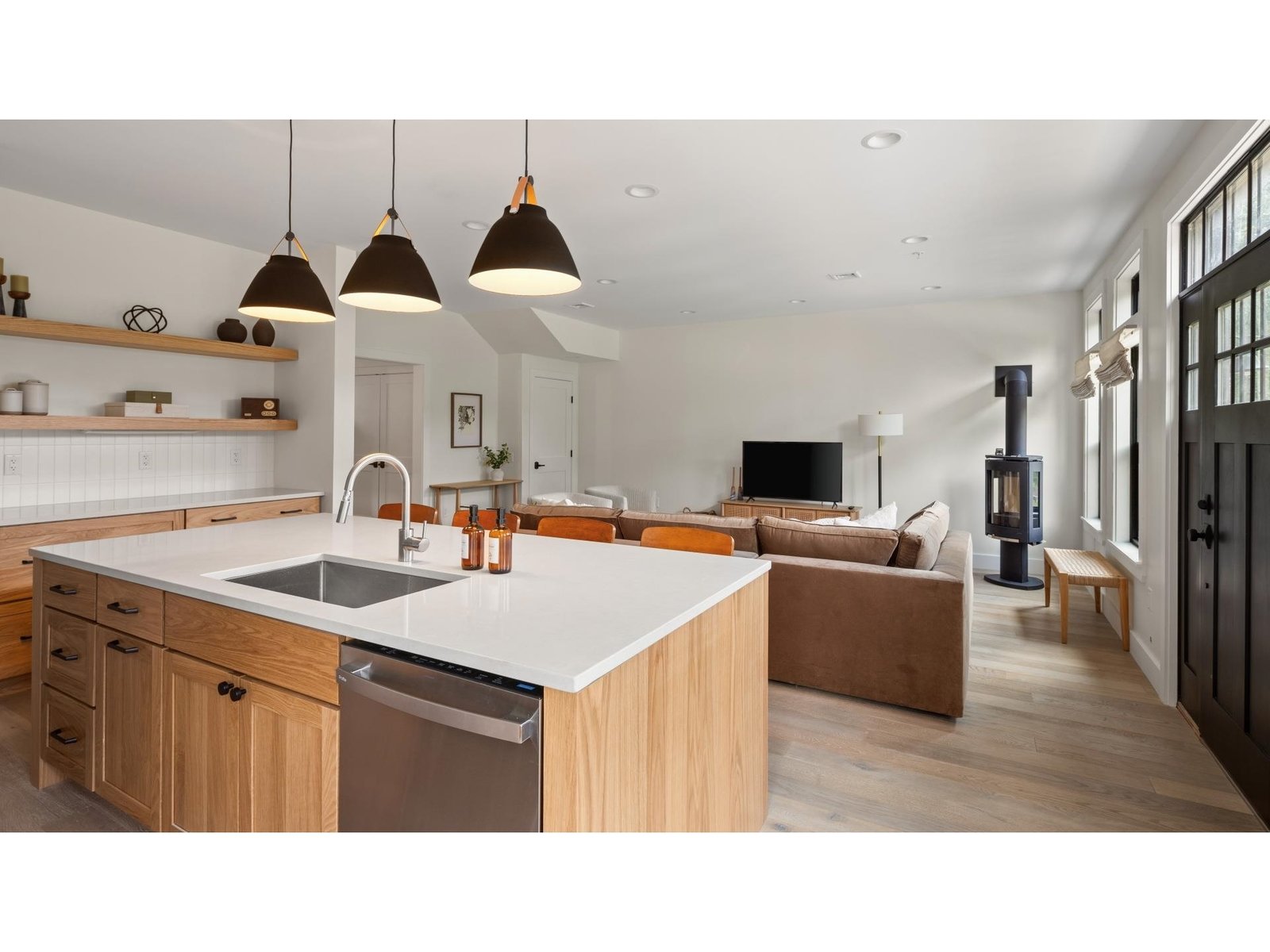 3148 Mountain Road, Unit B