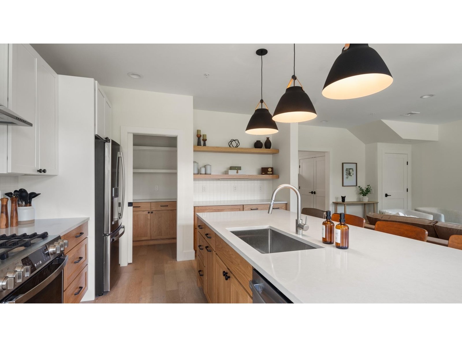 3148 Mountain Road, Unit B