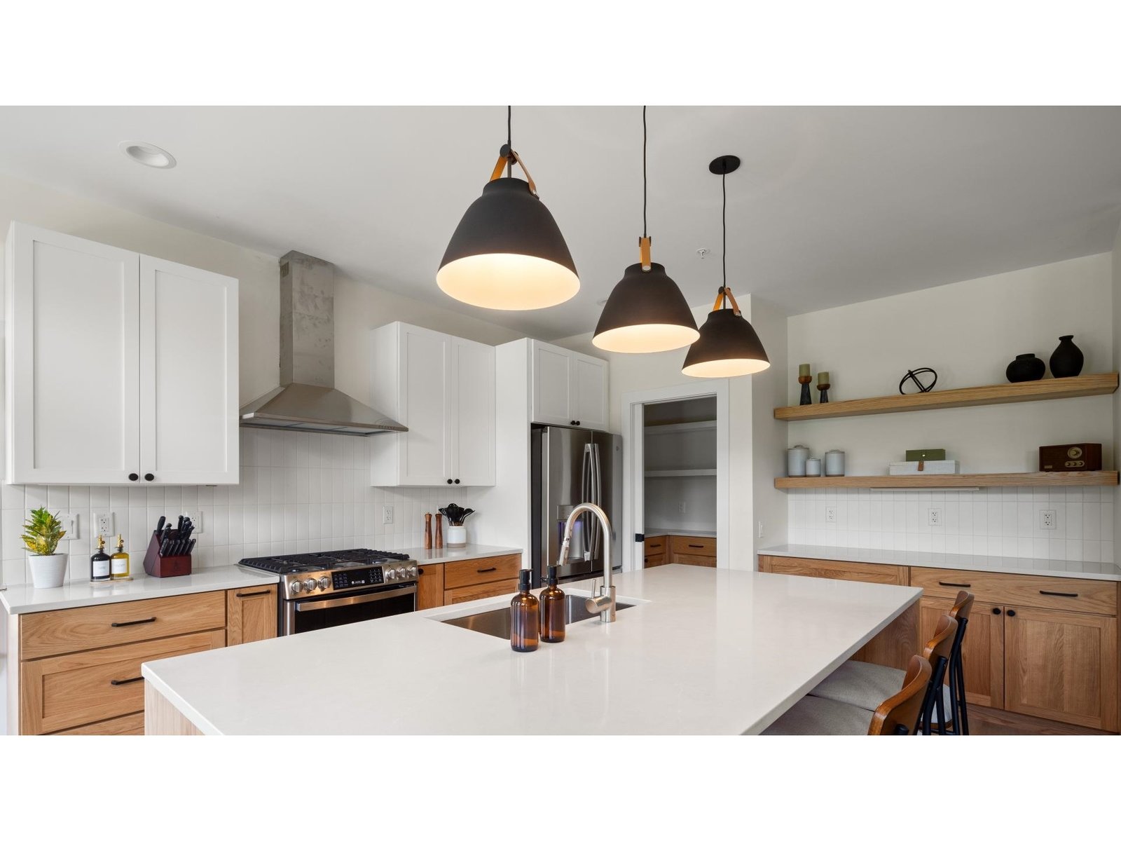 3148 Mountain Road, Unit B