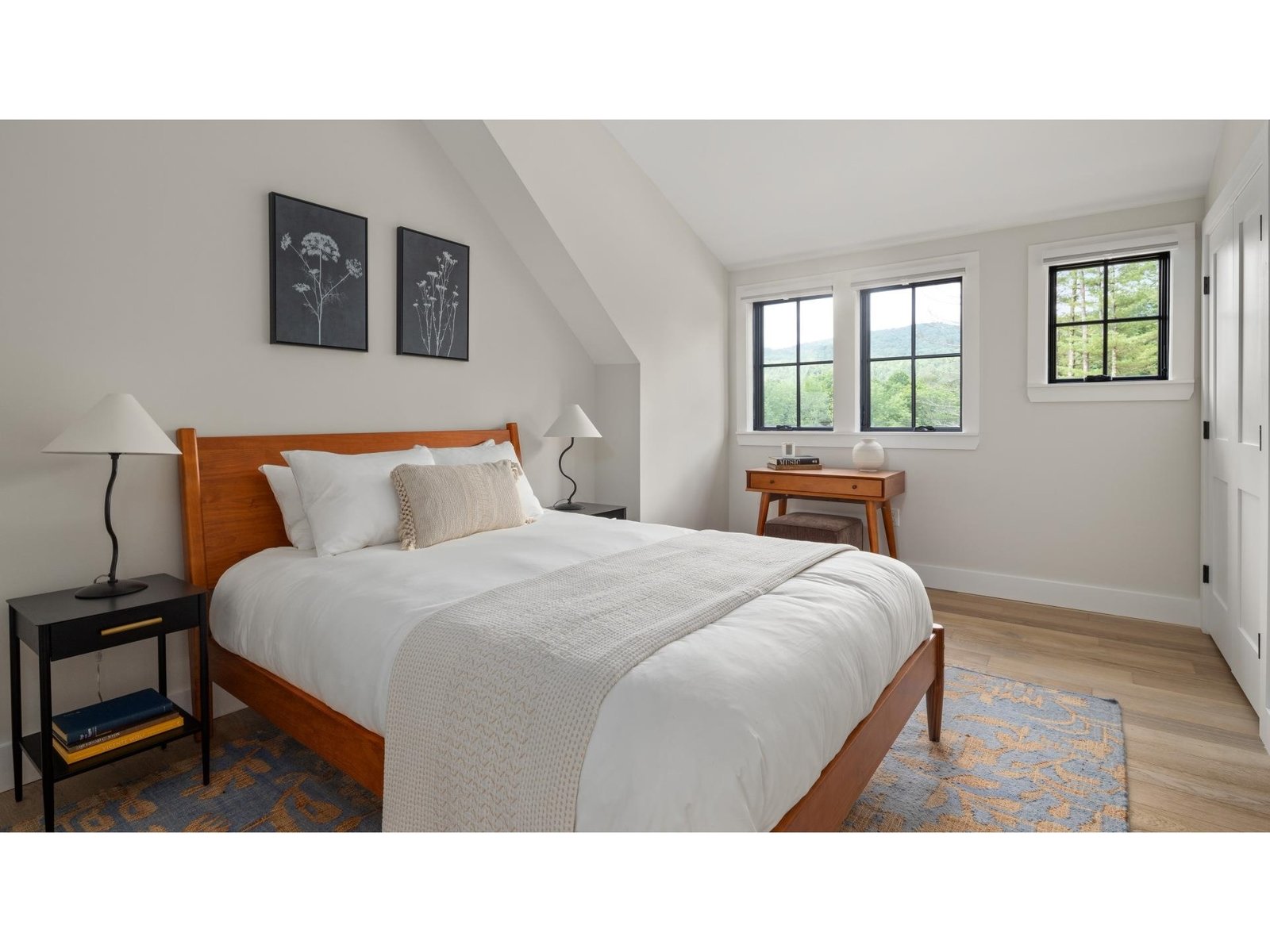 3148 Mountain Road, Unit B