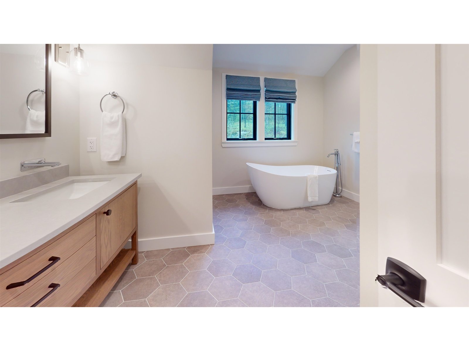 3148 Mountain Road, Unit B