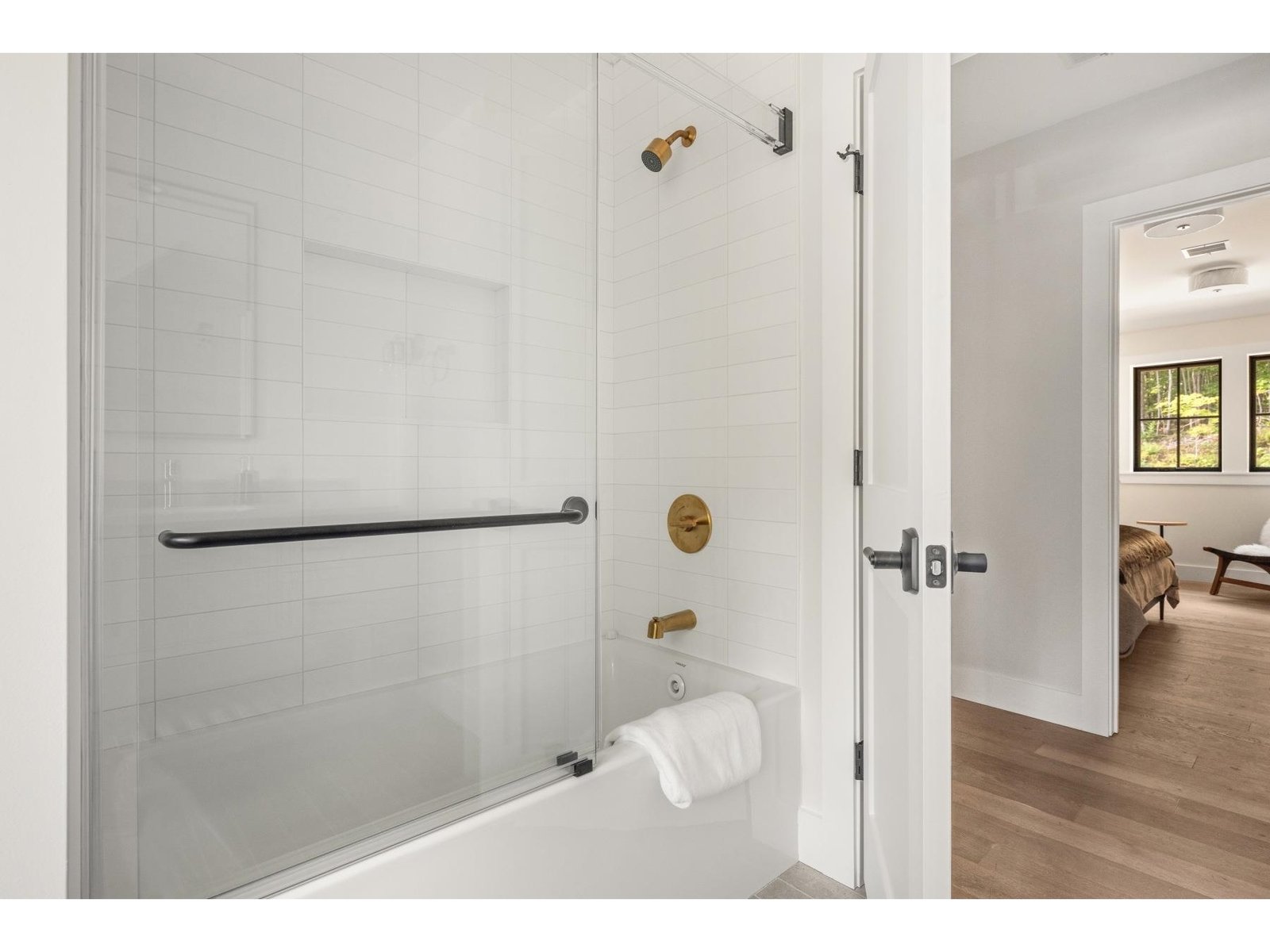 3148 Mountain Road, Unit B