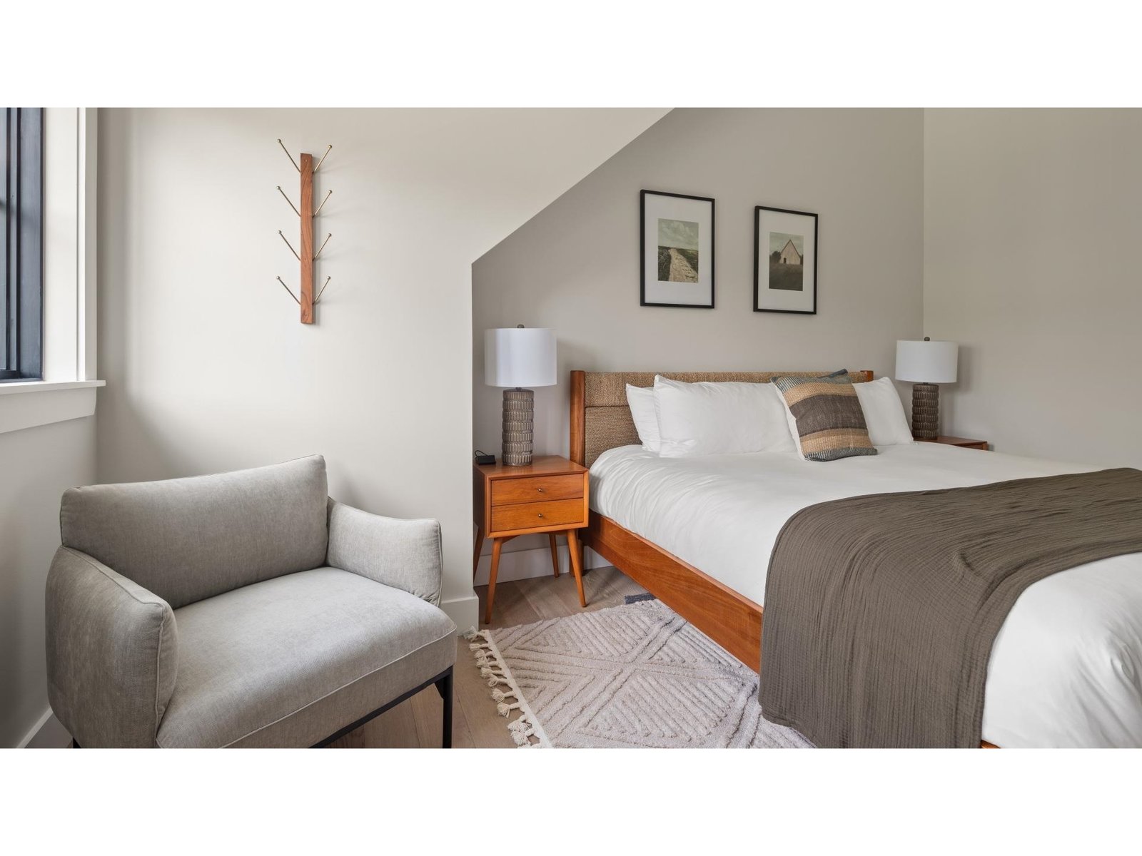 3148 Mountain Road, Unit B