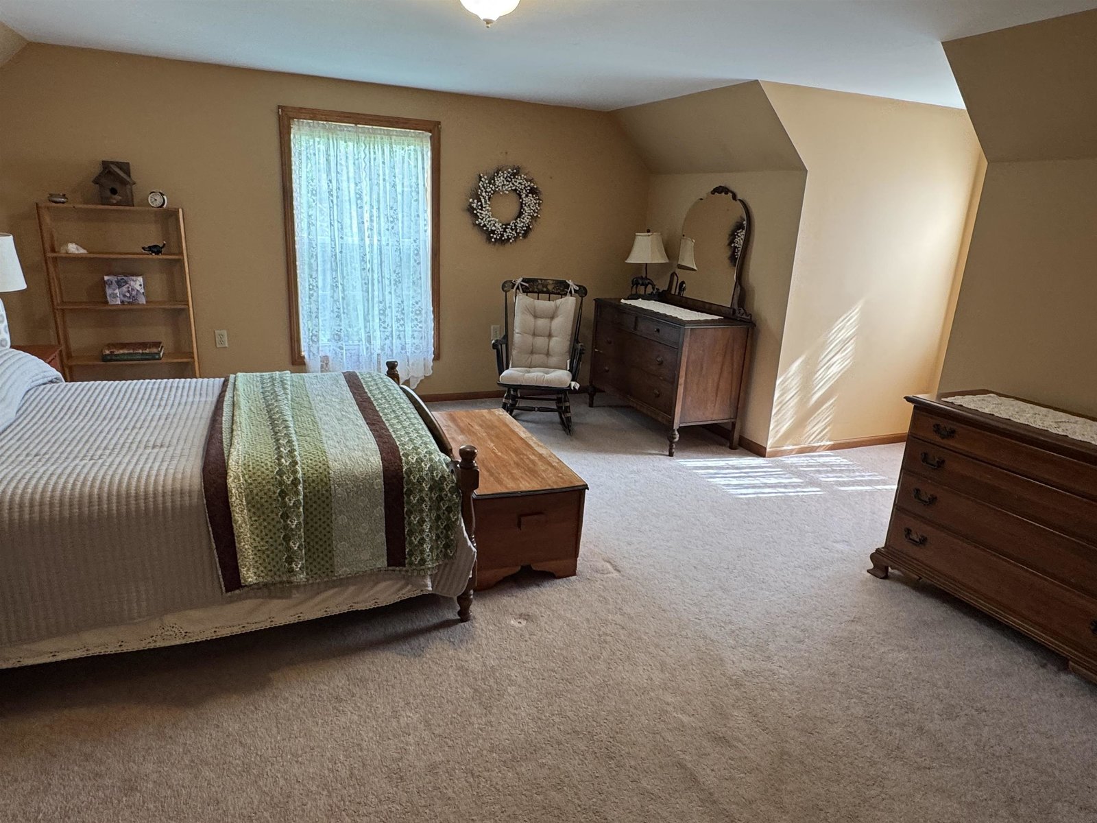 2nd Bedroom Upstairs