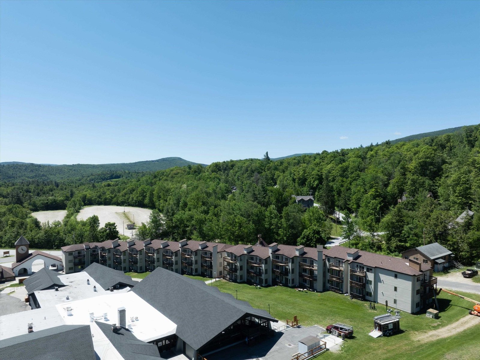318 Mountain Road, Unit A302