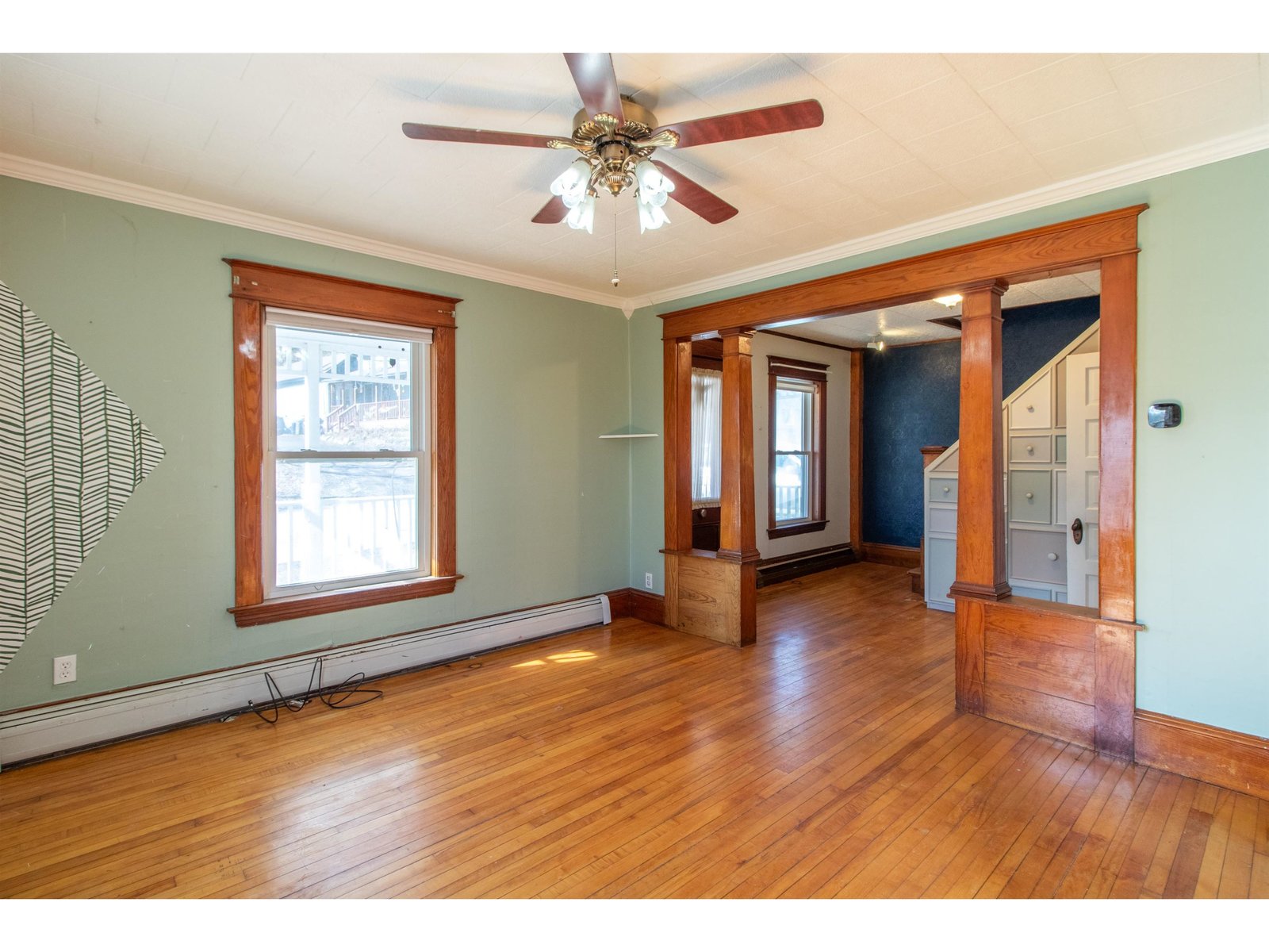 318 West Main Street