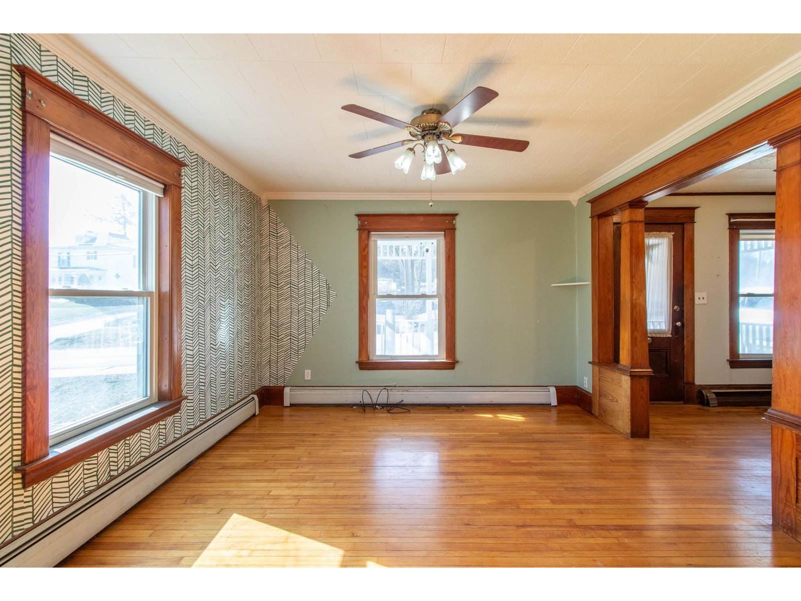 318 West Main Street