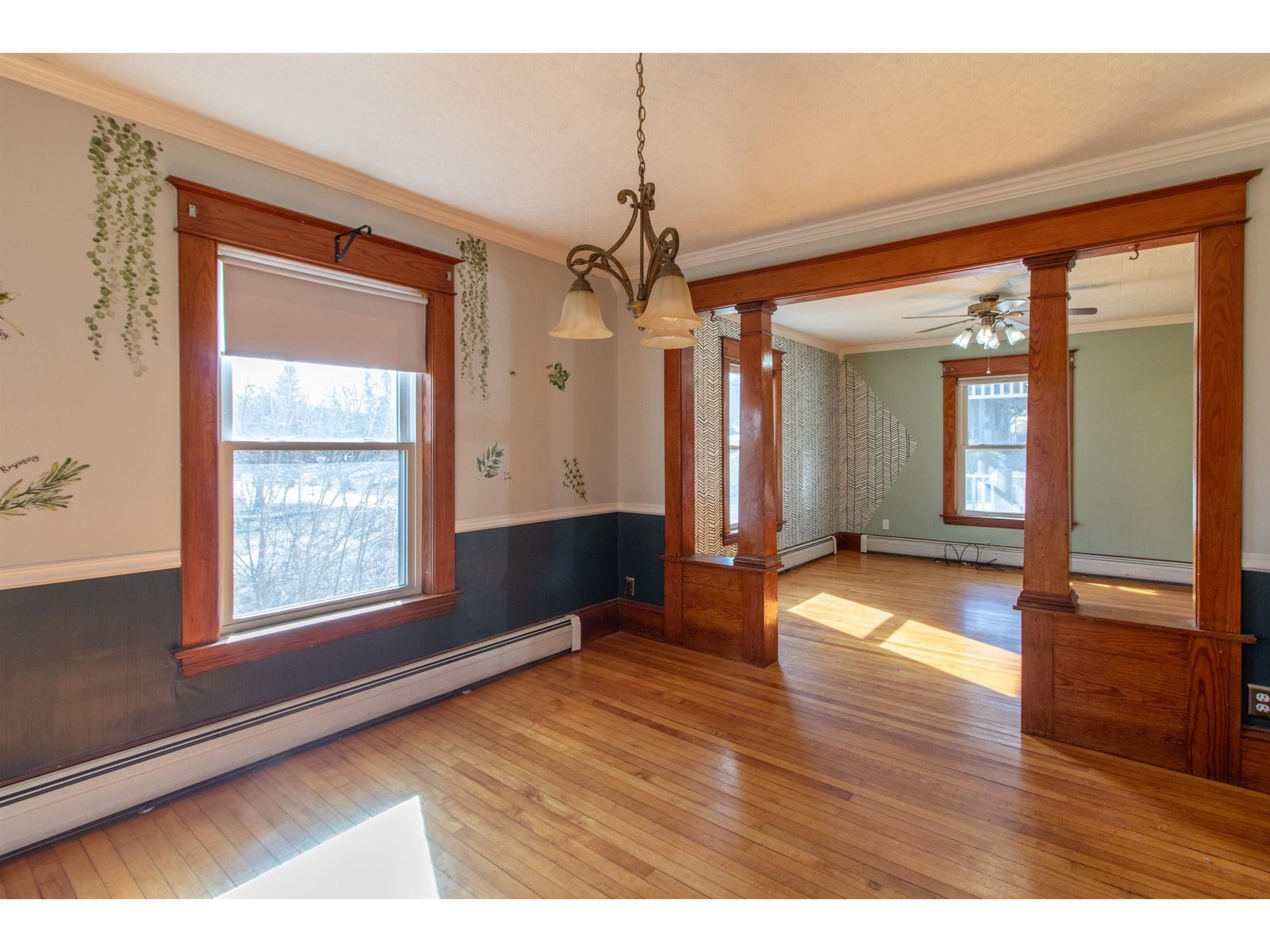 318 West Main Street