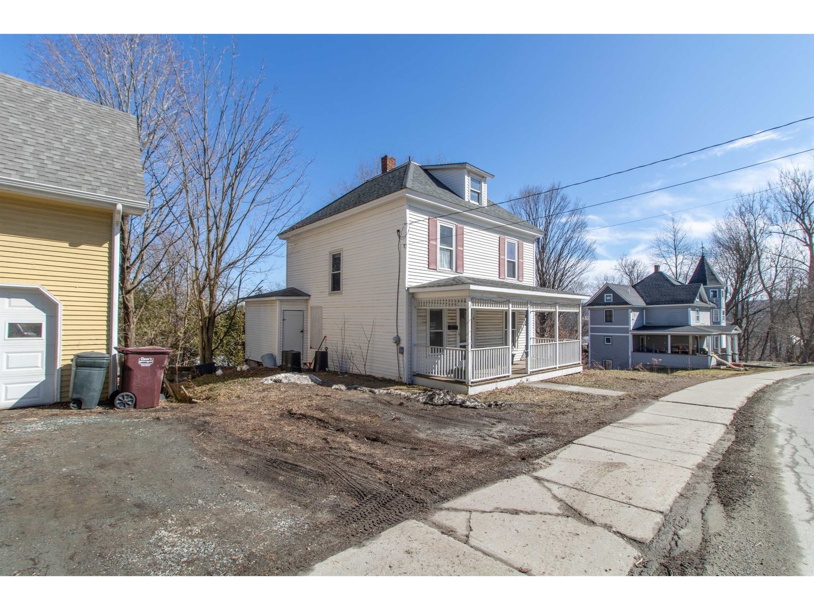 318 West Main Street