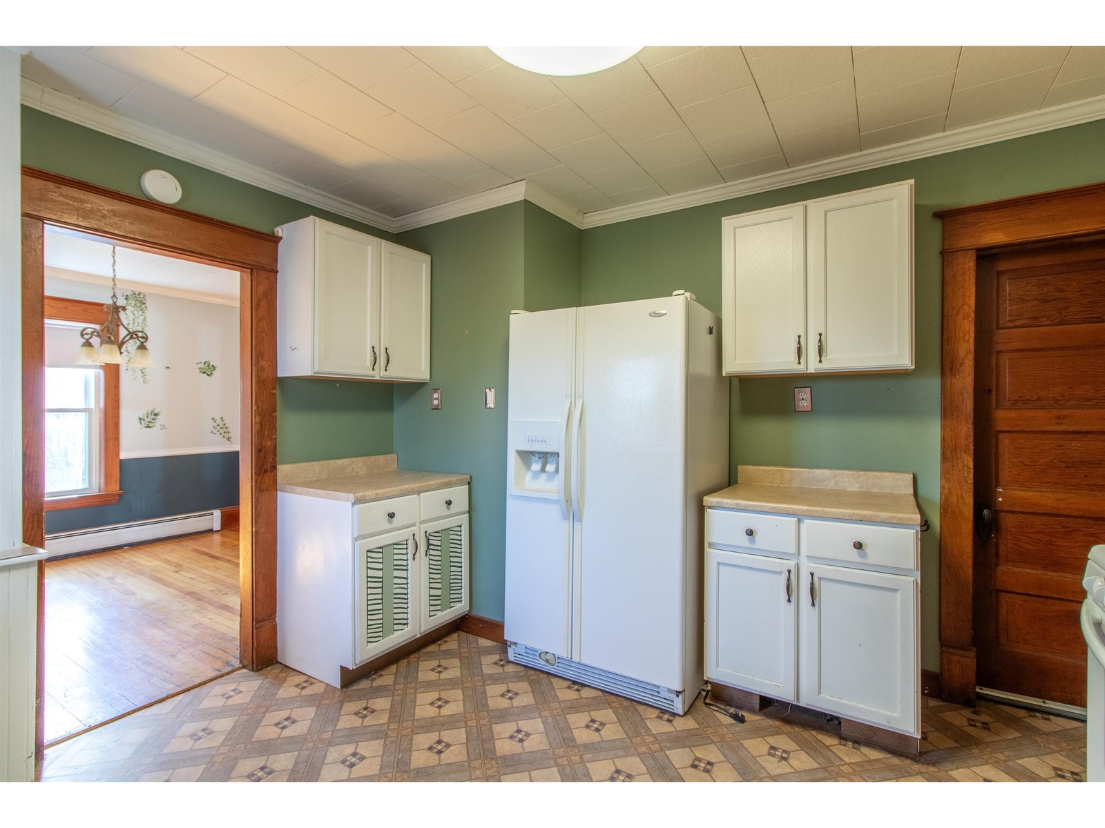 318 West Main Street