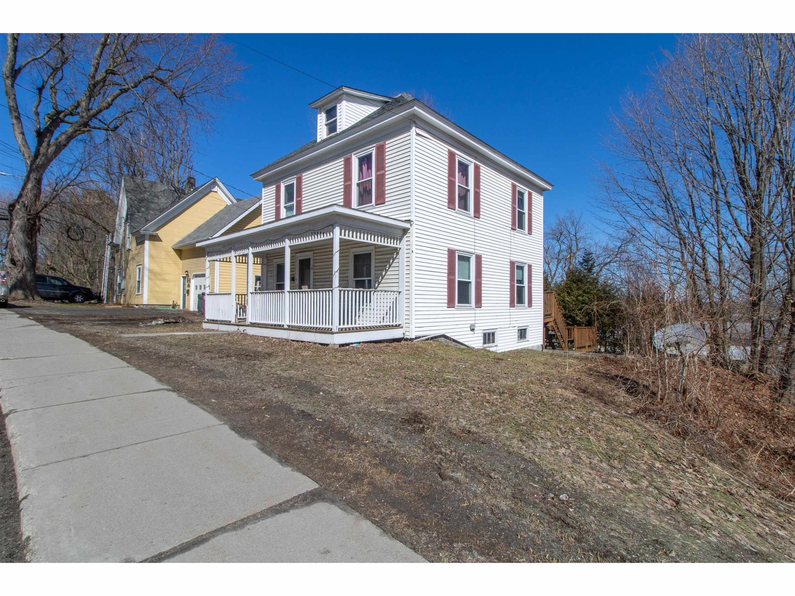 318 West Main Street