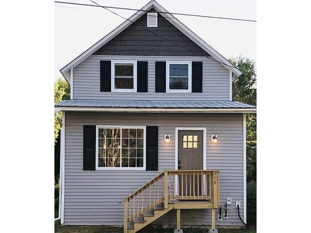 319 Main Street