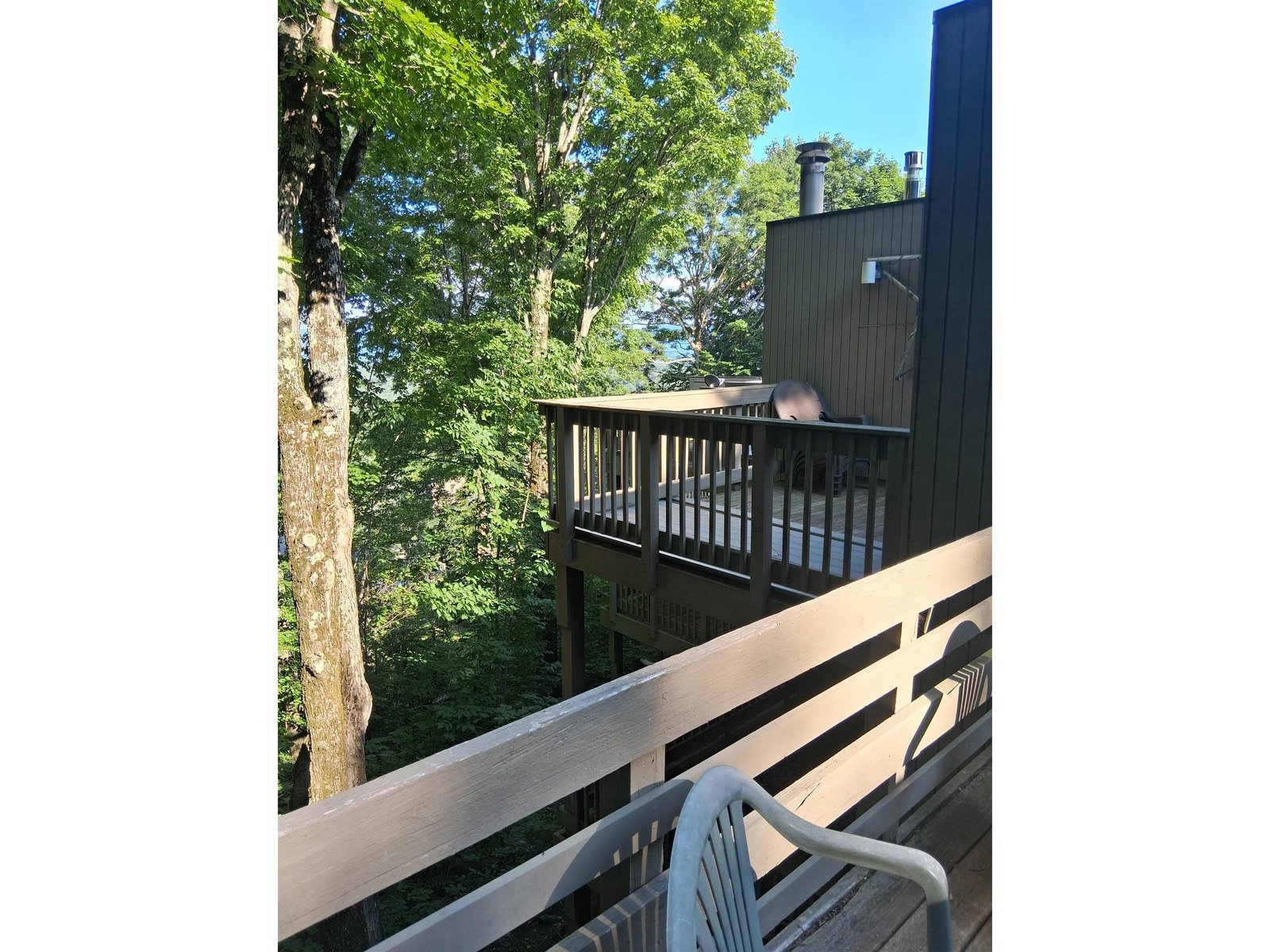 Private Deck