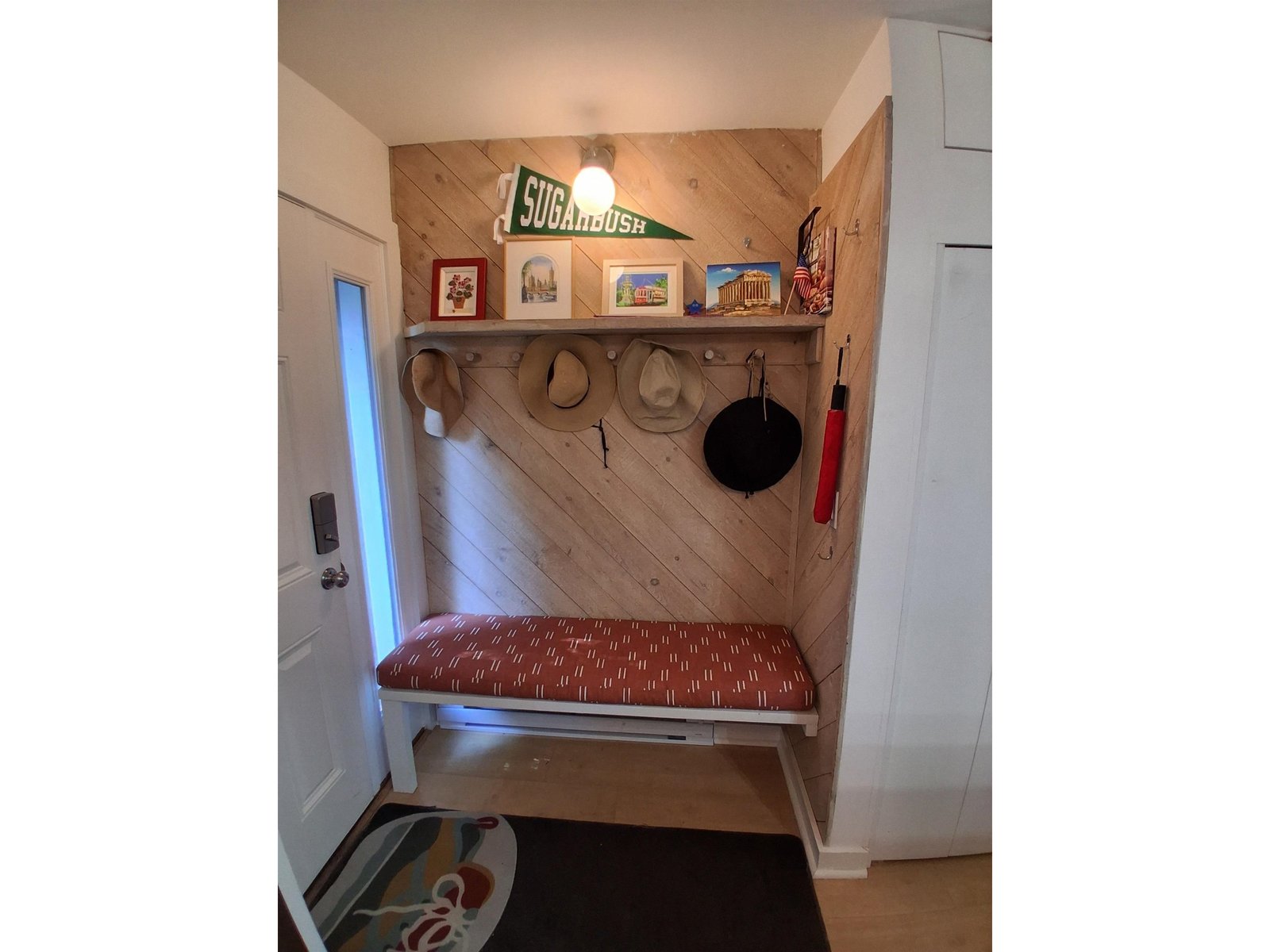 Entry/ Mudroom