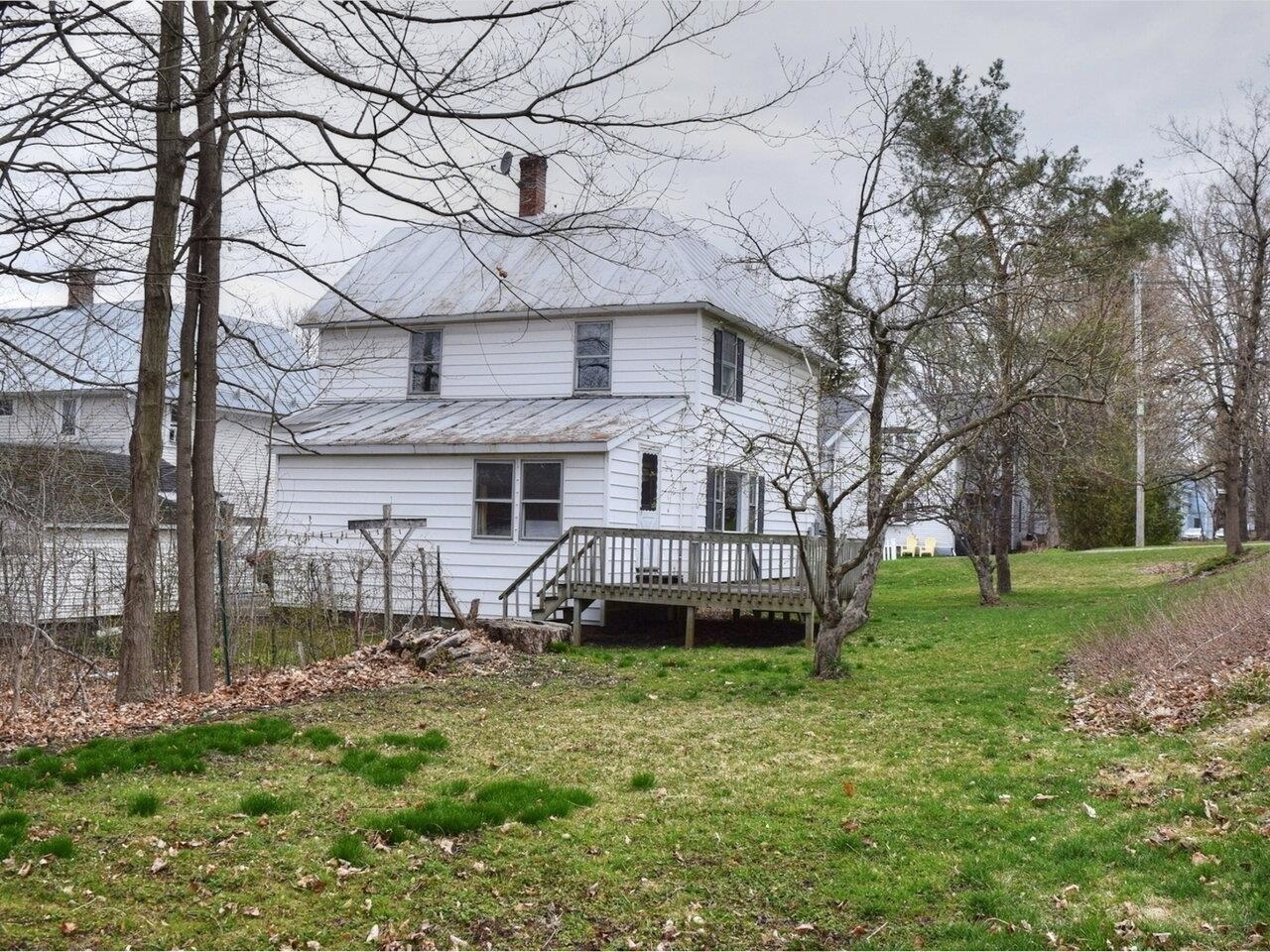 32 Brainerd Street