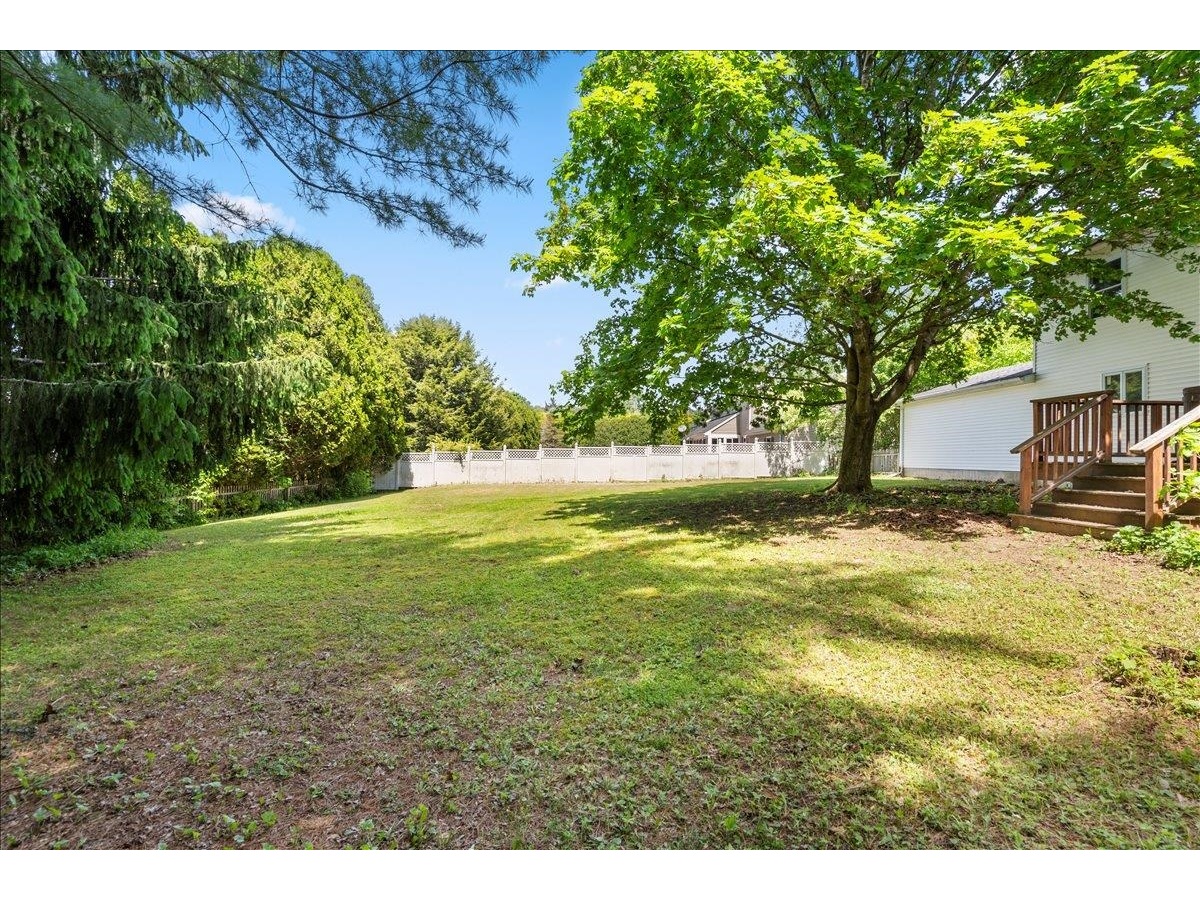 32 Countryside Drive