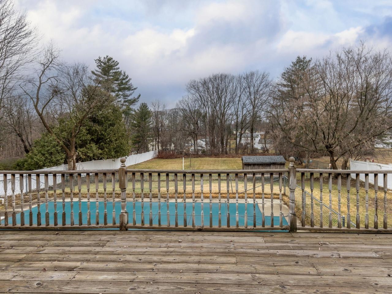 Large Backyard!