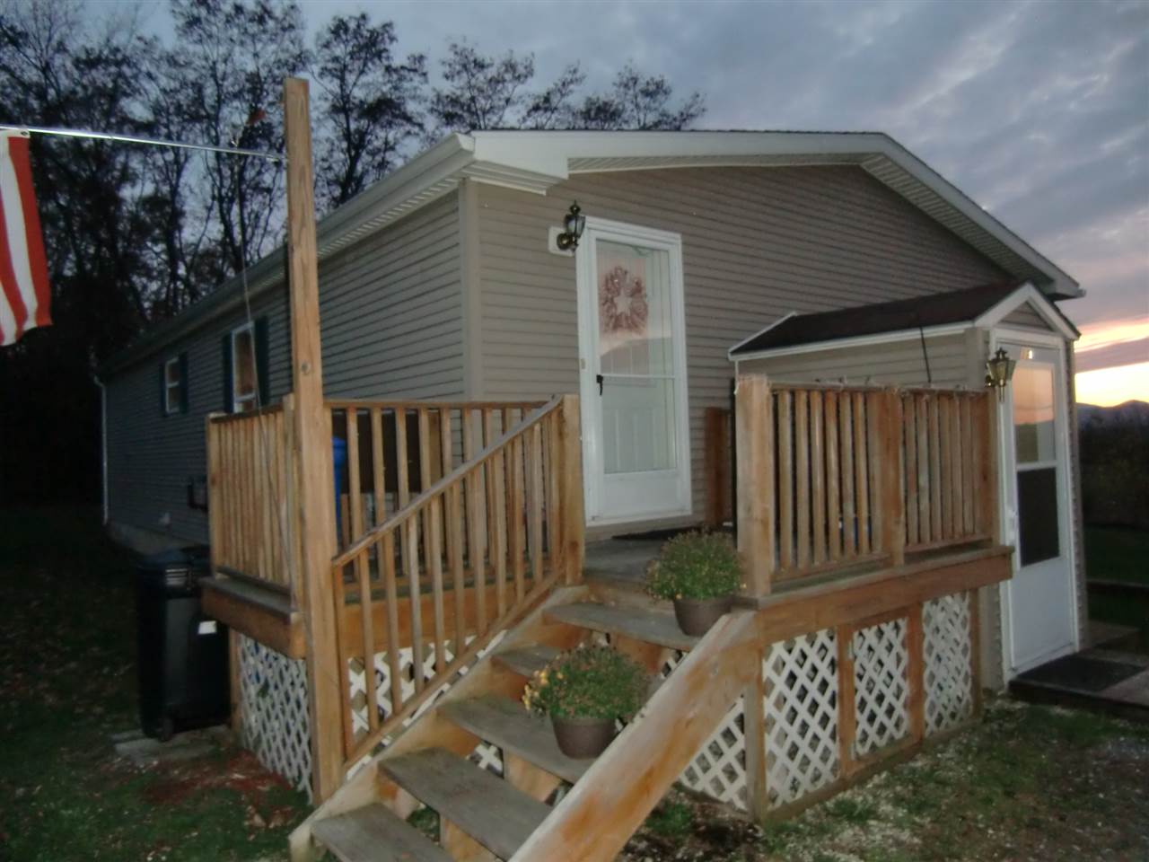 32 East Road