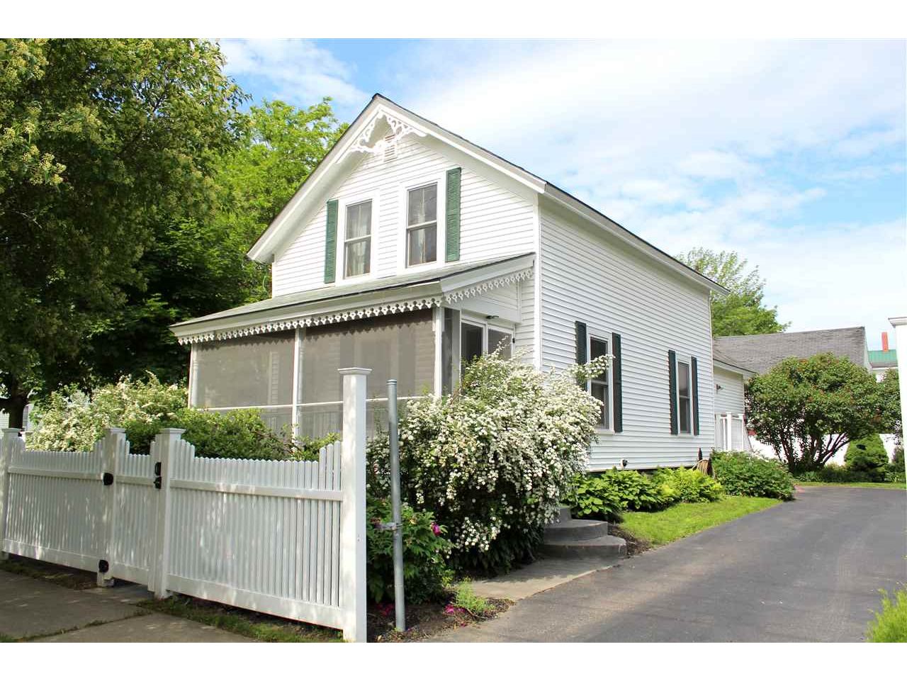 32 Edward Street