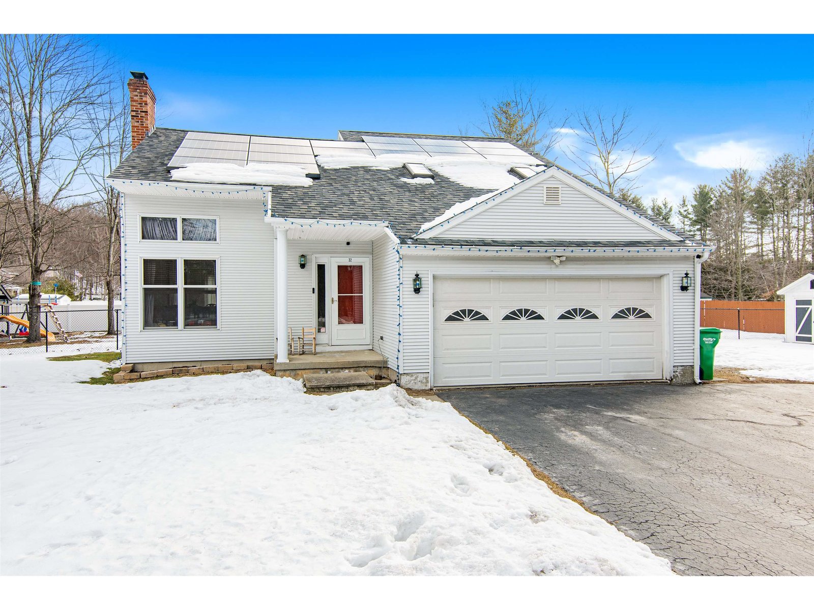 32 Elmer Place