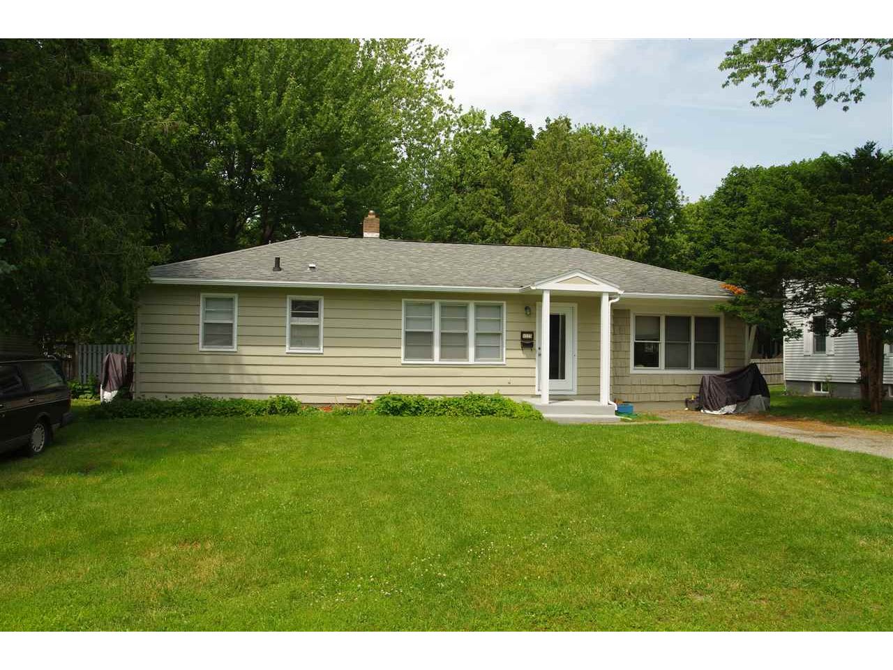 32 Greening Avenue
