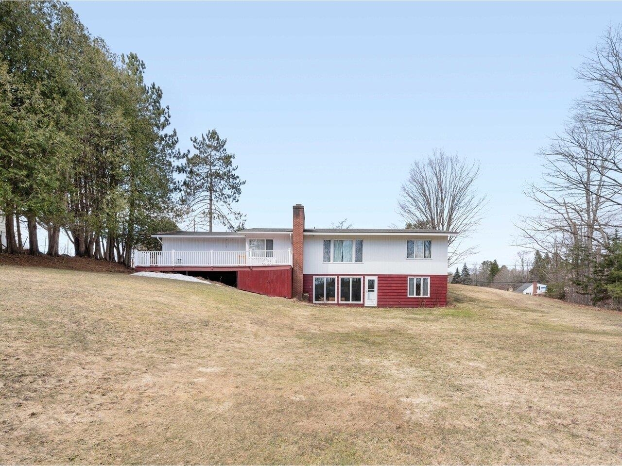 32 Hackamore Road