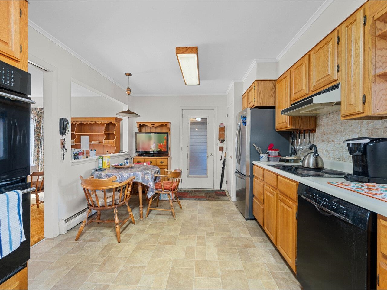 32 Hackamore Road