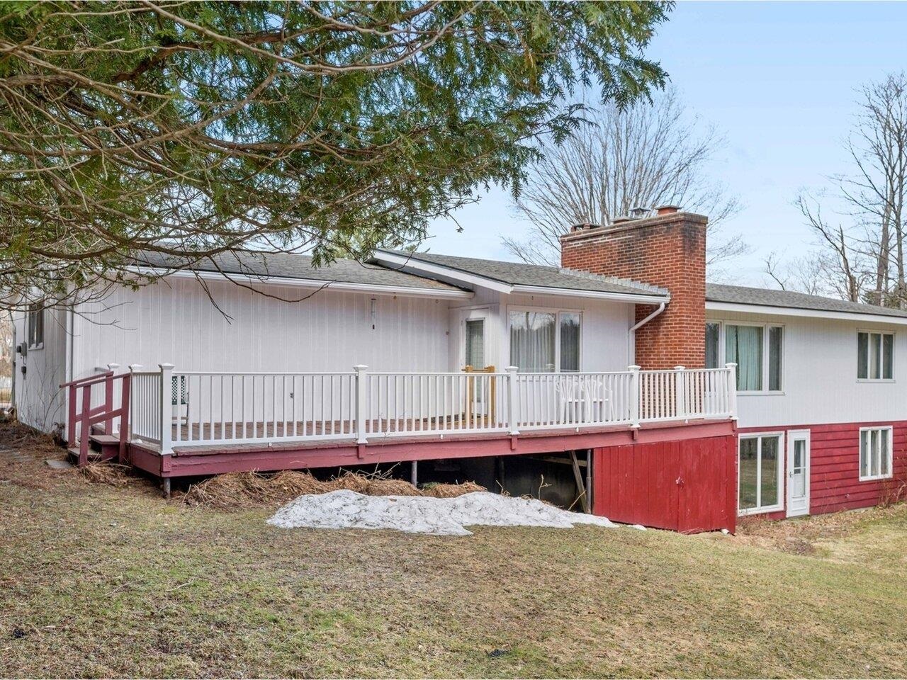 32 Hackamore Road