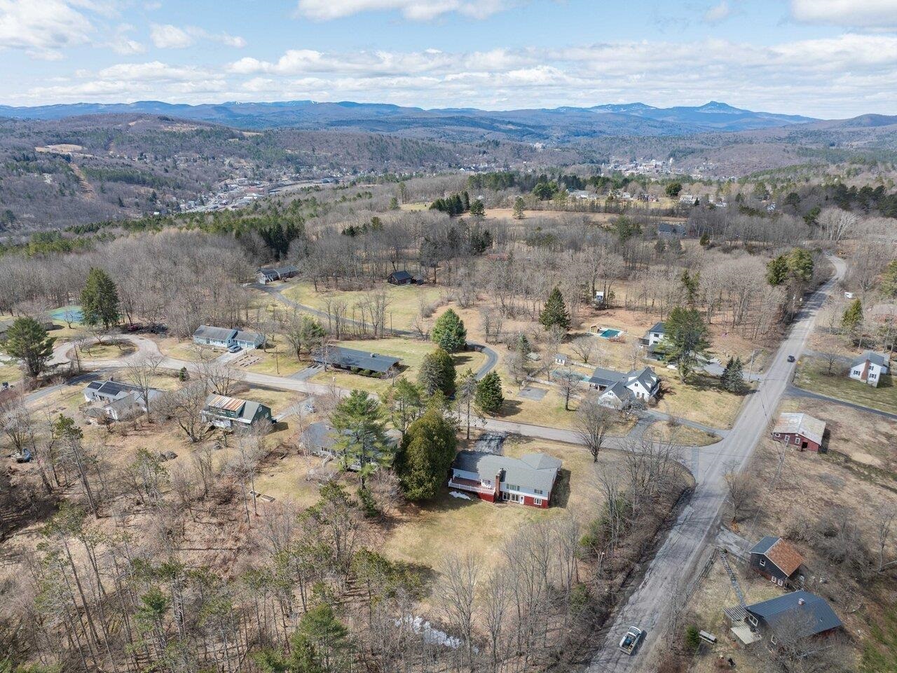 32 Hackamore Road