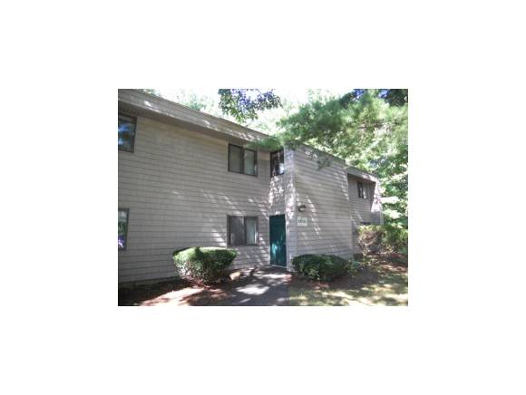 32 Hawthorne Circle, Unit 32