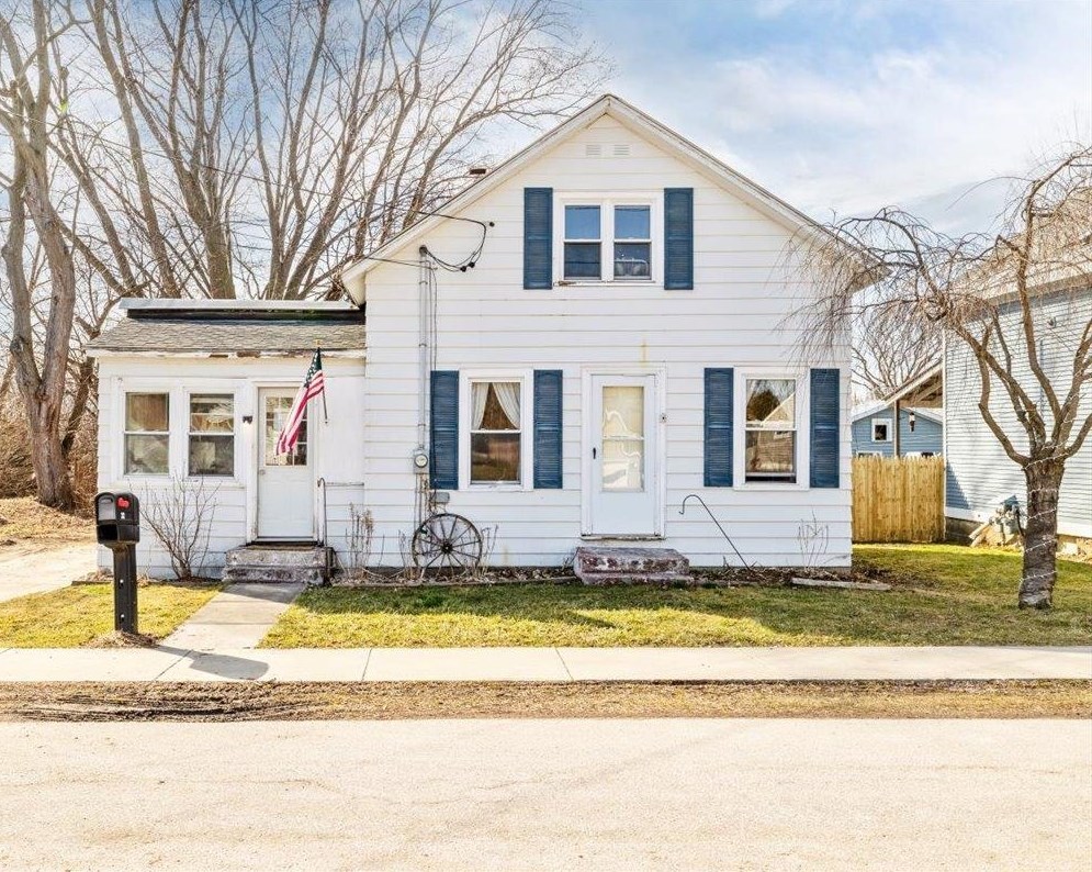 32 Huntington Street