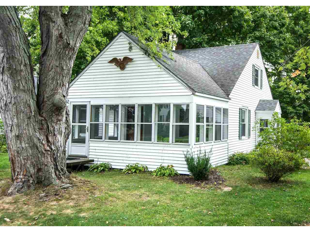 32 Lamoille Street