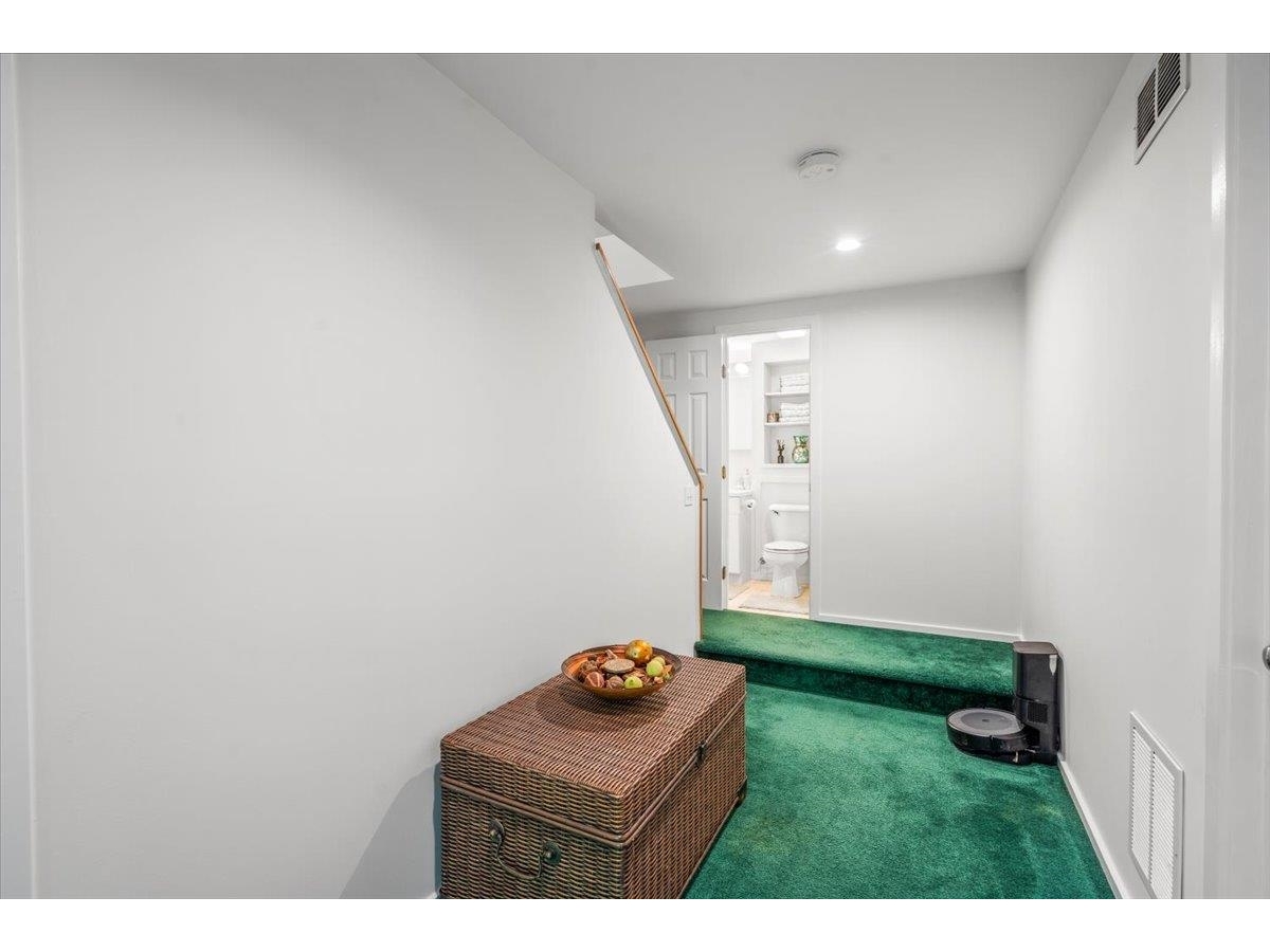 32 Larch Road