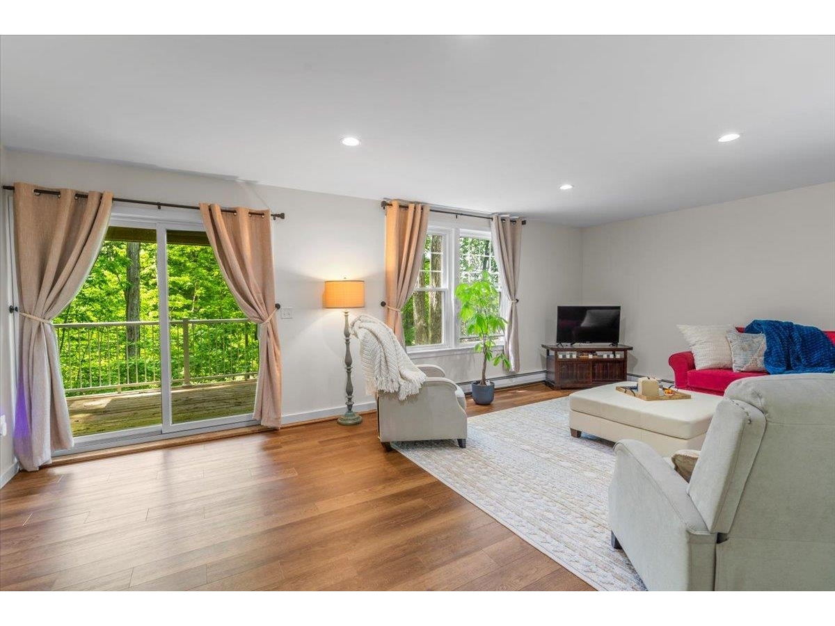 32 Larch Road