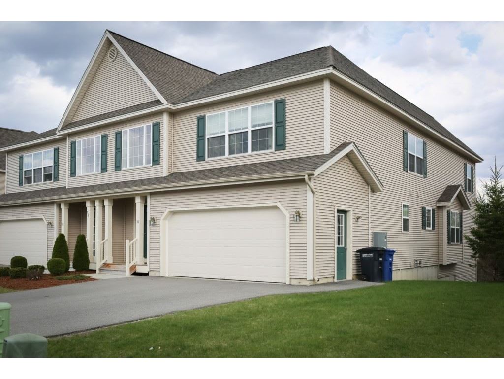 32 Laurel Drive, Unit 8B