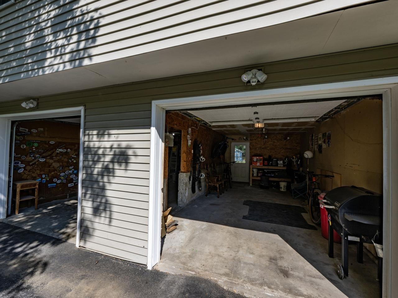 Divided garage bays