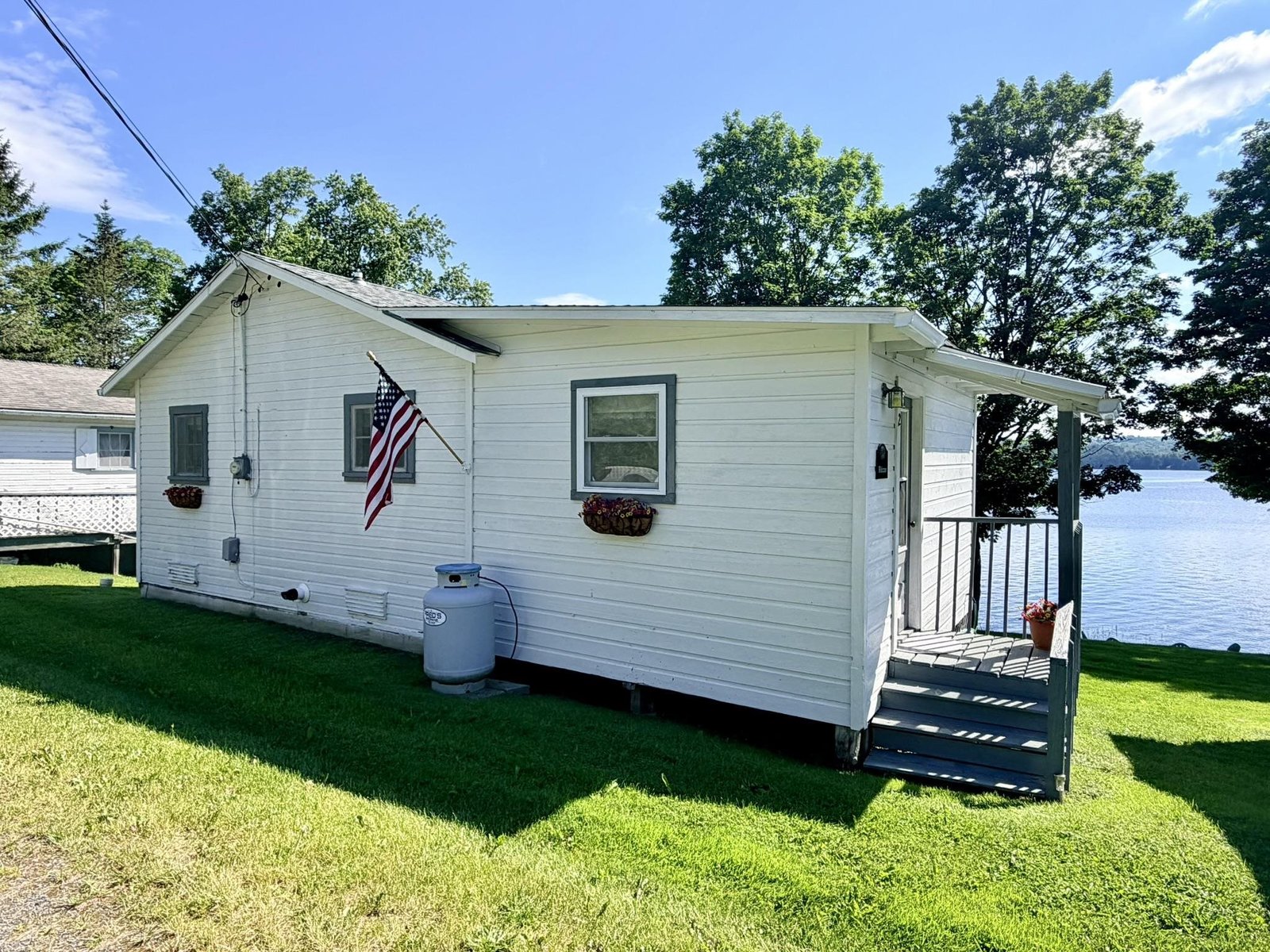 32 Mack's Drive, Unit 2