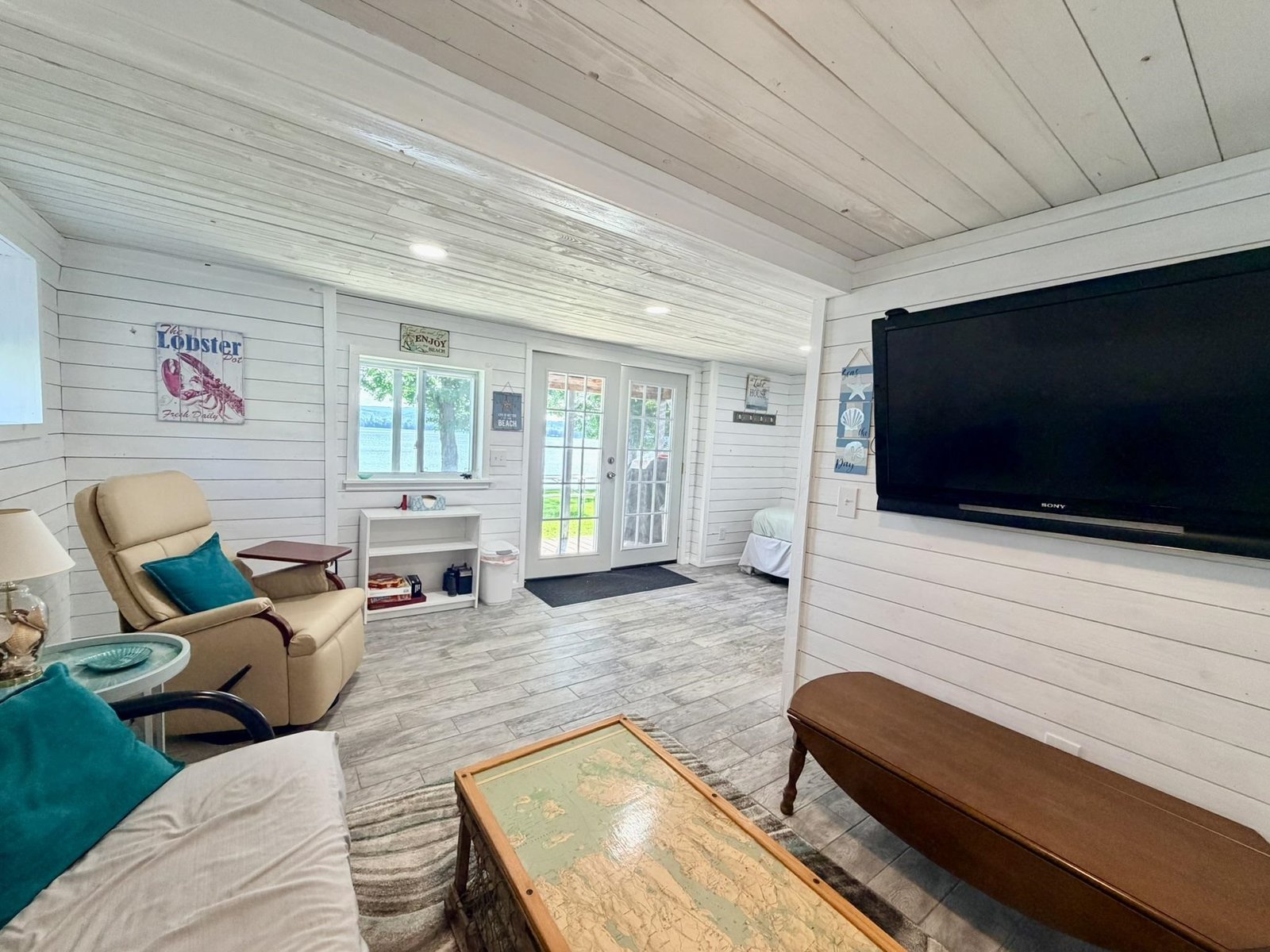 32 Mack's Drive, Unit 2