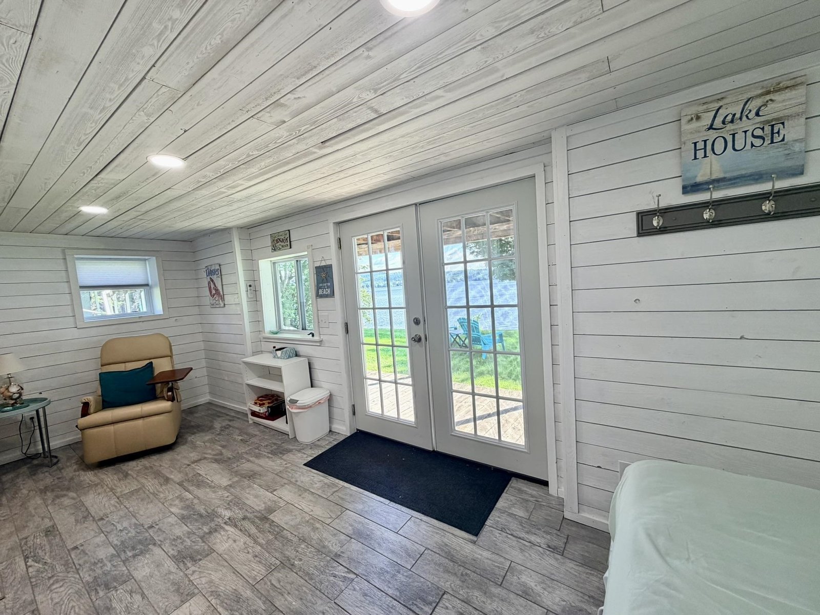 32 Mack's Drive, Unit 2