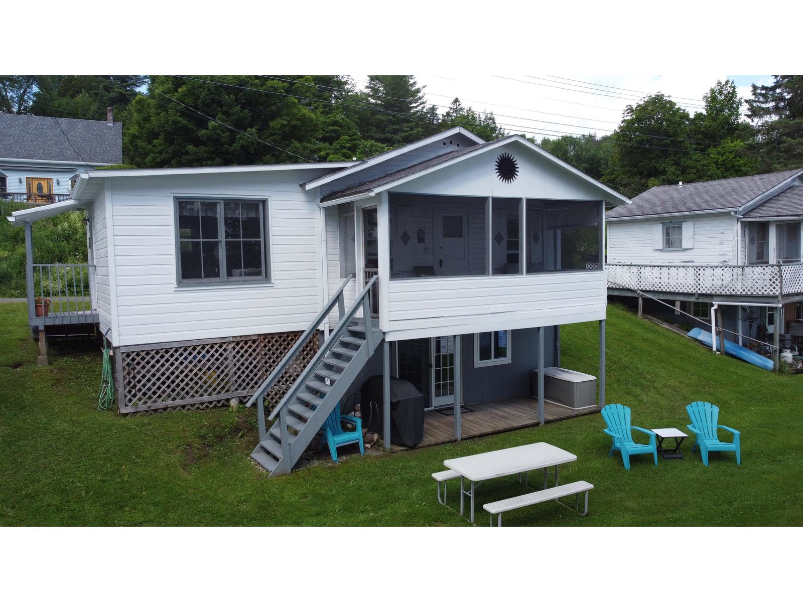 32 Mack's Drive, Unit 2