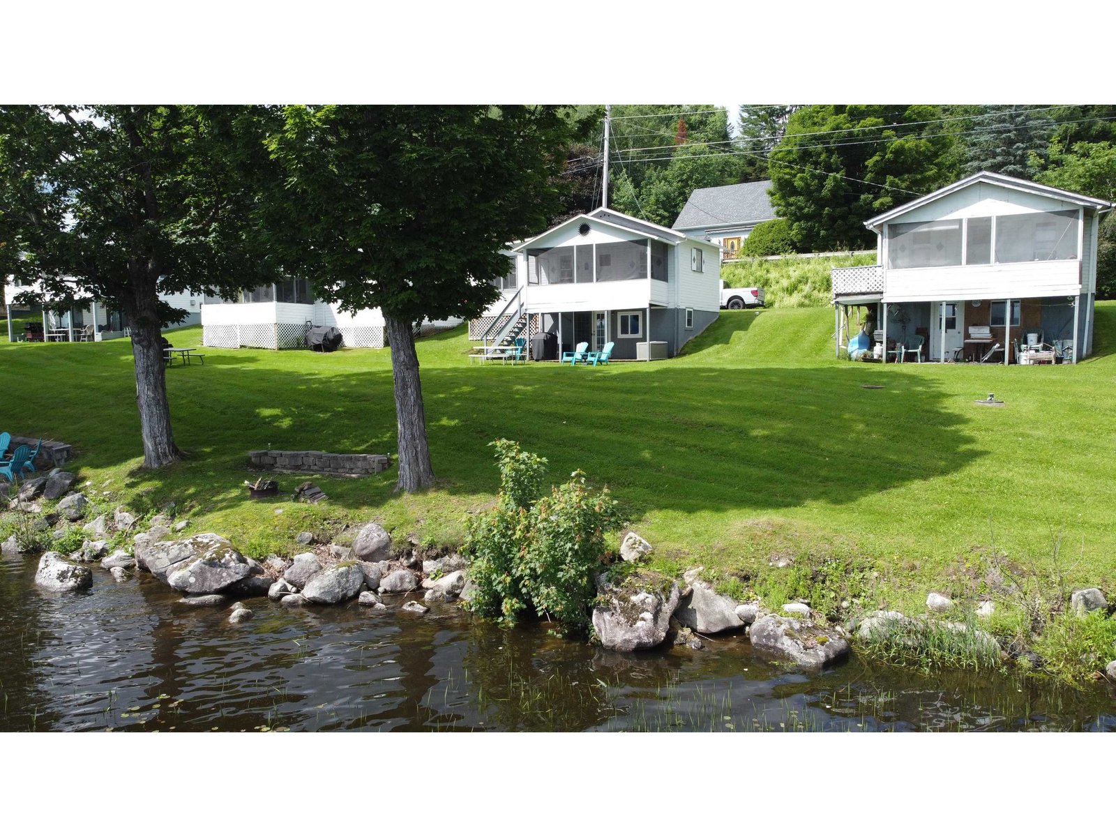 32 Mack's Drive, Unit 2